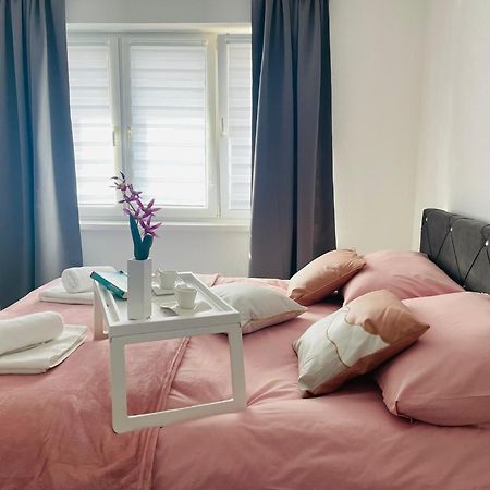 Apartment Zara Bihać Extérieur photo